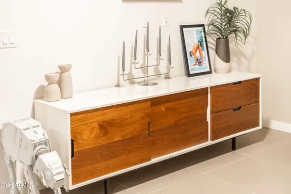 $555,000 | 2300 East Campbell Avenue, Unit 218, Phoenix, AZ 85016