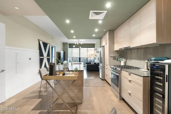 $555,000 | 2300 East Campbell Avenue, Unit 218, Phoenix, AZ 85016