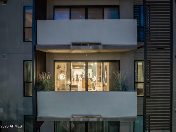 $555,000 | 2300 East Campbell Avenue, Unit 218, Phoenix, AZ 85016