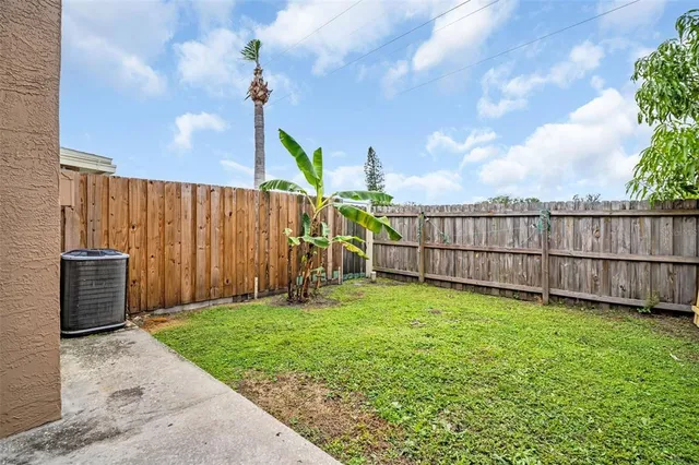 $1,850 | 1526 Chateaux De Ville Court, Clearwater, FL 33764