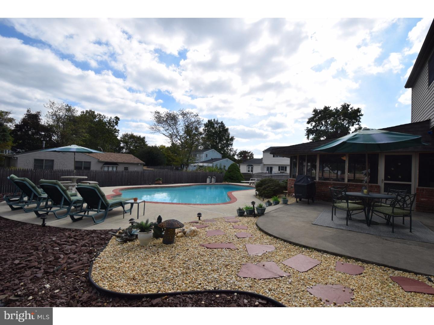 34 Bull Run Road Laurel Springs, NJ 08021 - Photo 19 of 23 Patio