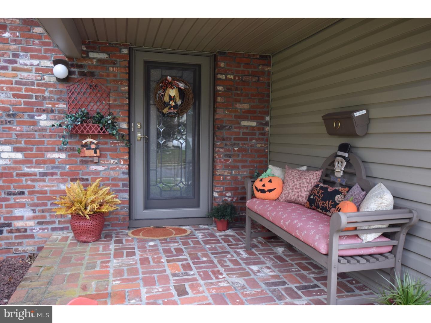 34 Bull Run Road Laurel Springs, NJ 08021 - Photo 3 of 23 Gallery Image 3