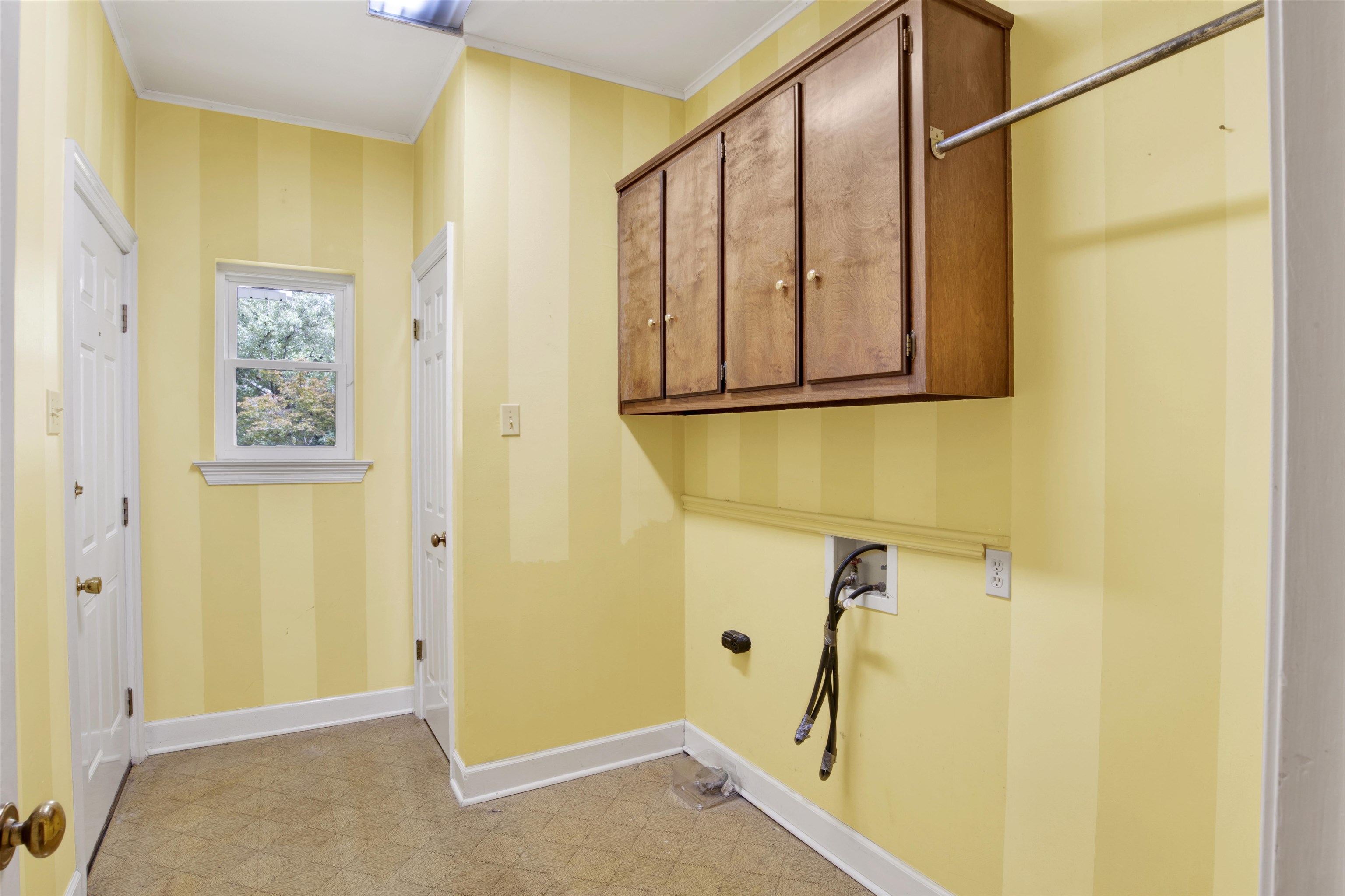 31330 Buzbee Road Daphne, AL 36527 - Photo 29 of 61 Laundry