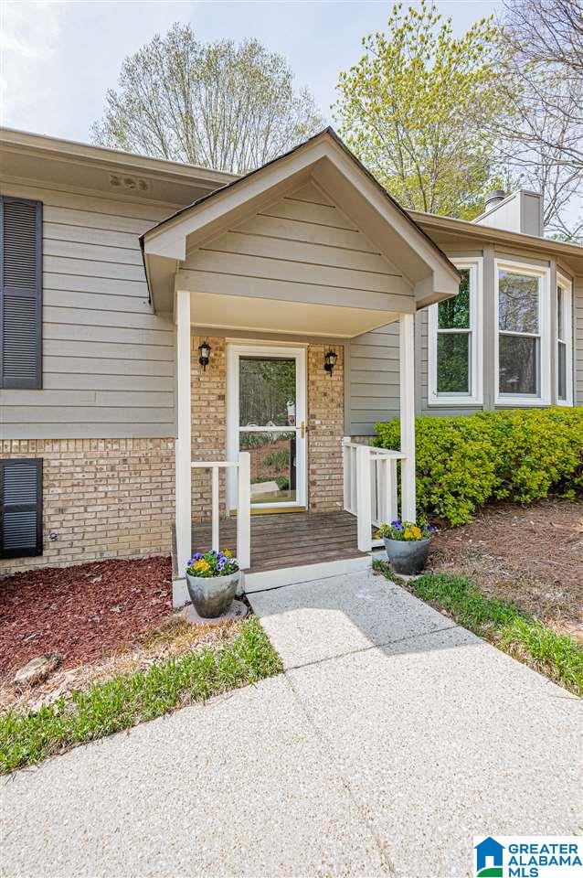 180 Paleo Place Pelham, AL 35124 - Photo 3 of 48