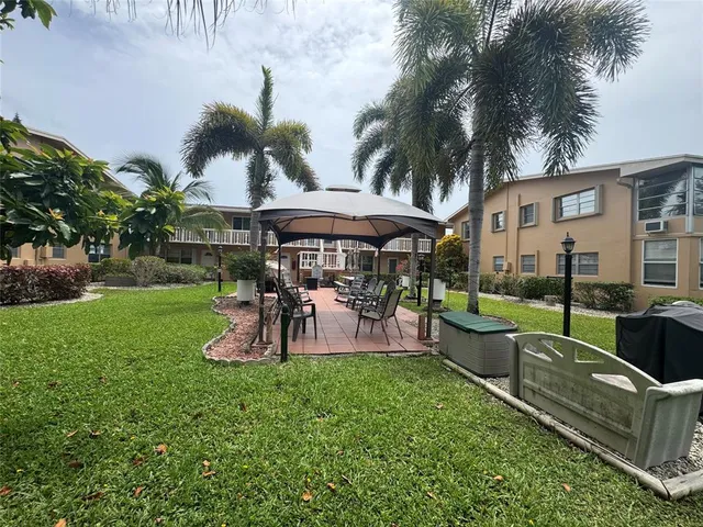 $119,900 | 61 Camden C, Unit C, West Palm Beach, FL 33417