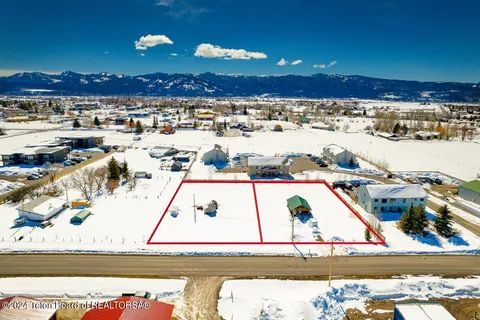 $899,000 | 180-190 Cedron Road, Victor, ID 83455