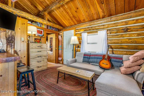 $899,000 | 180-190 Cedron Road, Victor, ID 83455