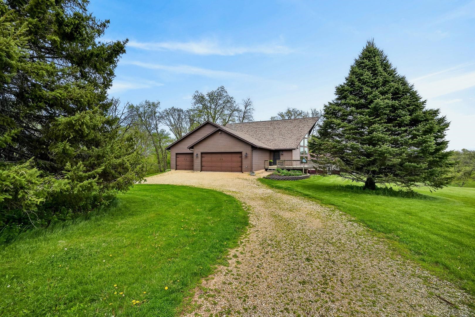 4800 Cub Hollow Road Gratiot, WI 53541 - Photo 4 of 85