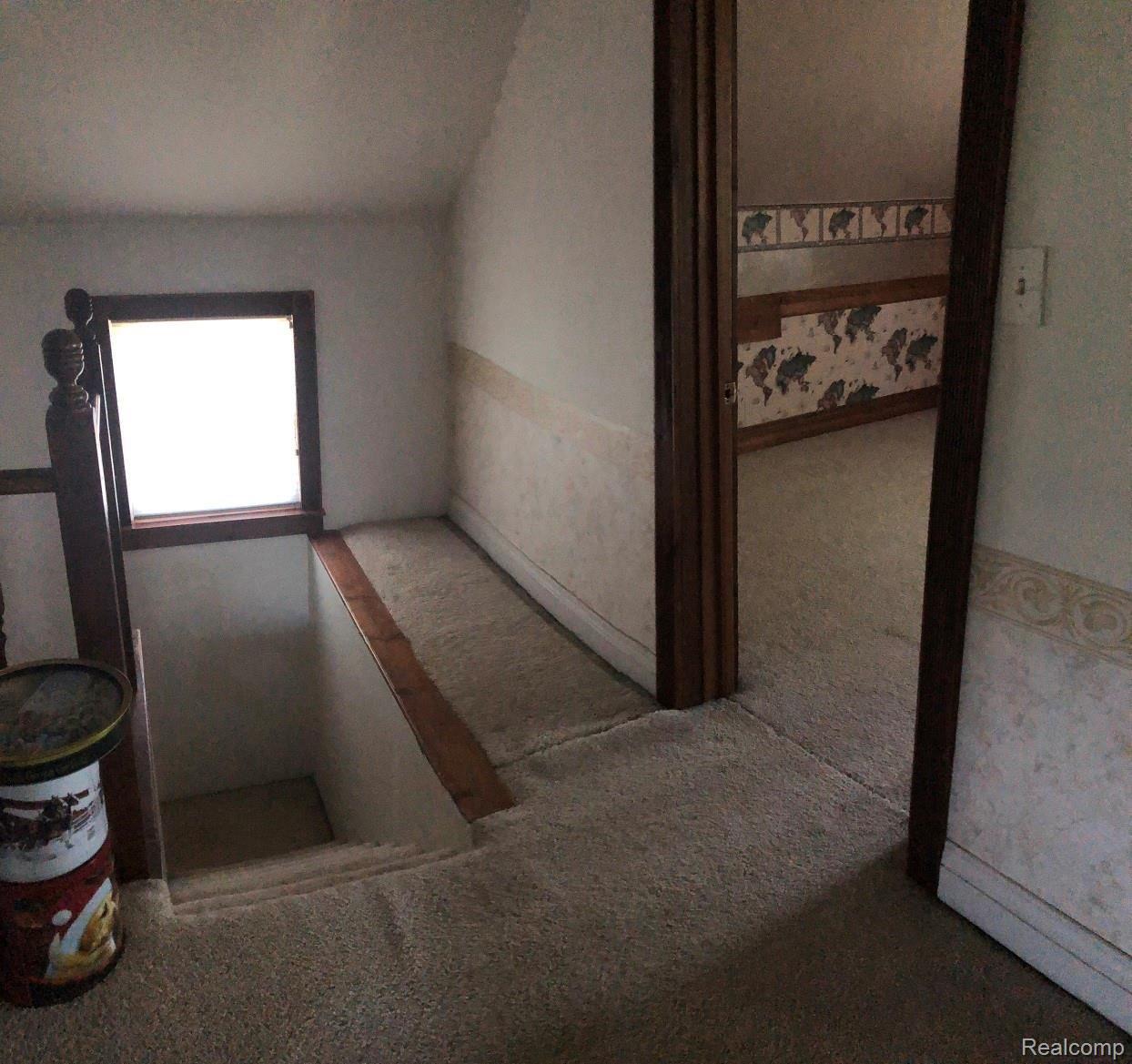 11370 Sheridan Road Burt, MI 48417 - Photo 12 of 18 second floor landing sheridan.jpg