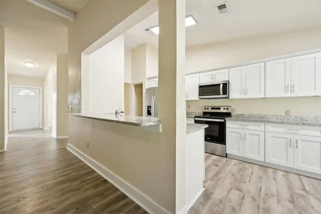 $289,000 | 11615 Longwood Key Drive East, Jacksonville, FL 32218