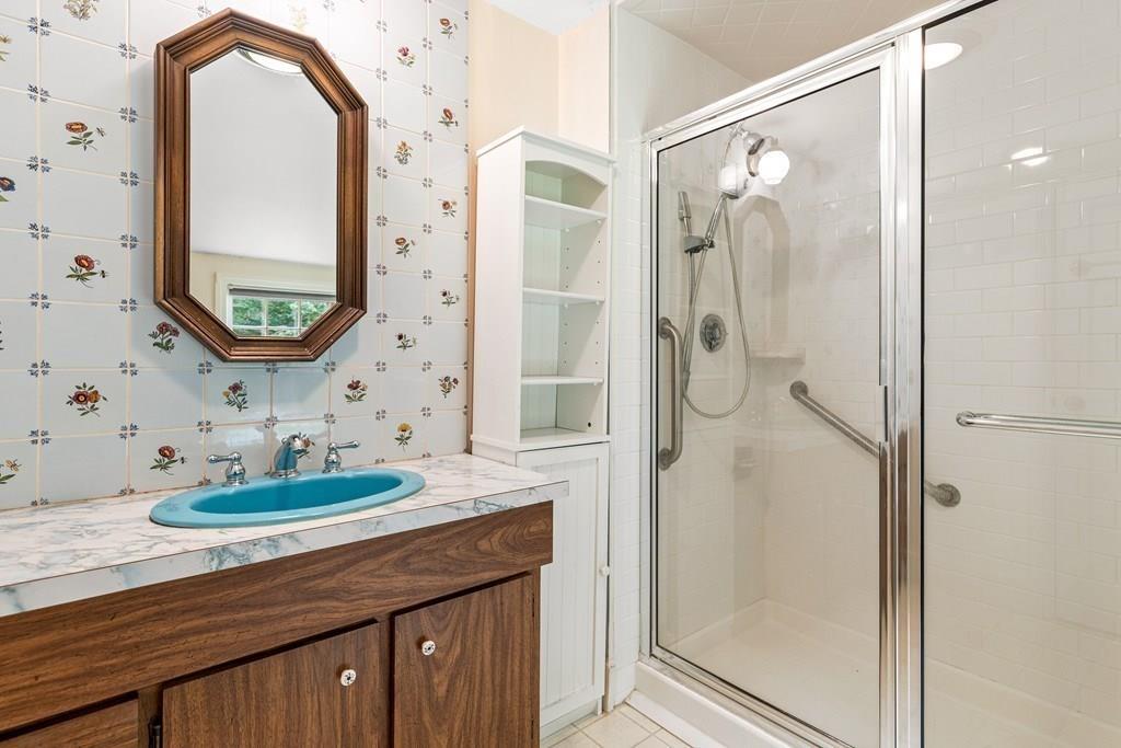 21 Chapman Road Boxford, MA 01921 - Photo 27 of 33