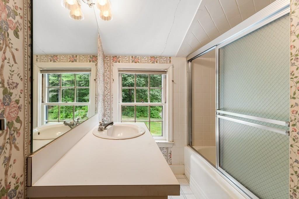 21 Chapman Road Boxford, MA 01921 - Photo 28 of 33