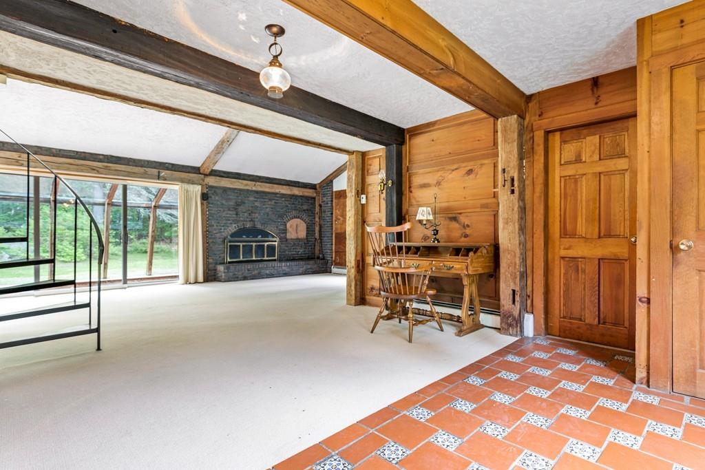 21 Chapman Road Boxford, MA 01921 - Photo 8 of 33