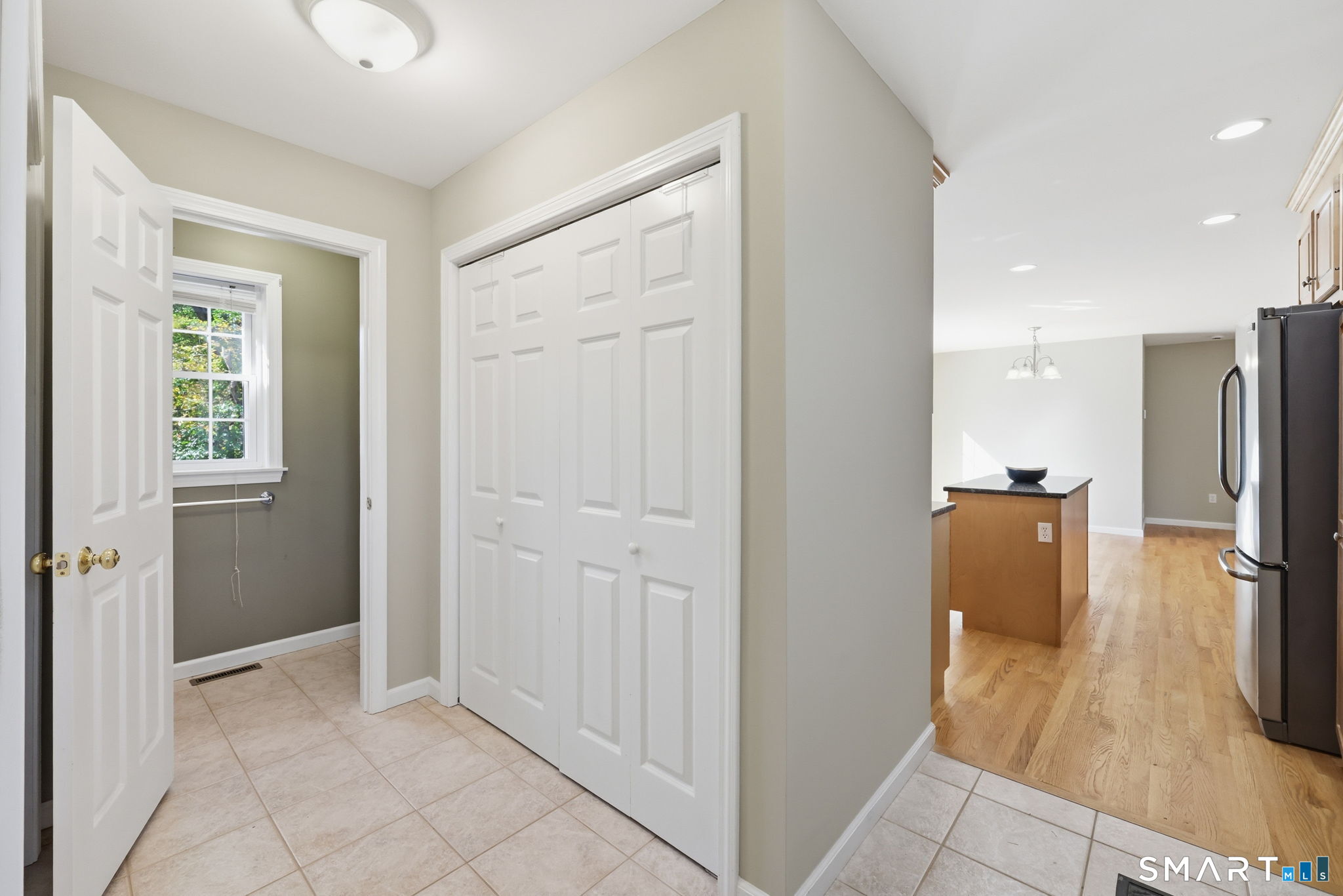 40 Valmore Road Bristol, CT 06010 - Photo 4 of 31 Garage entry to mudroom/first floor laundry/half bath