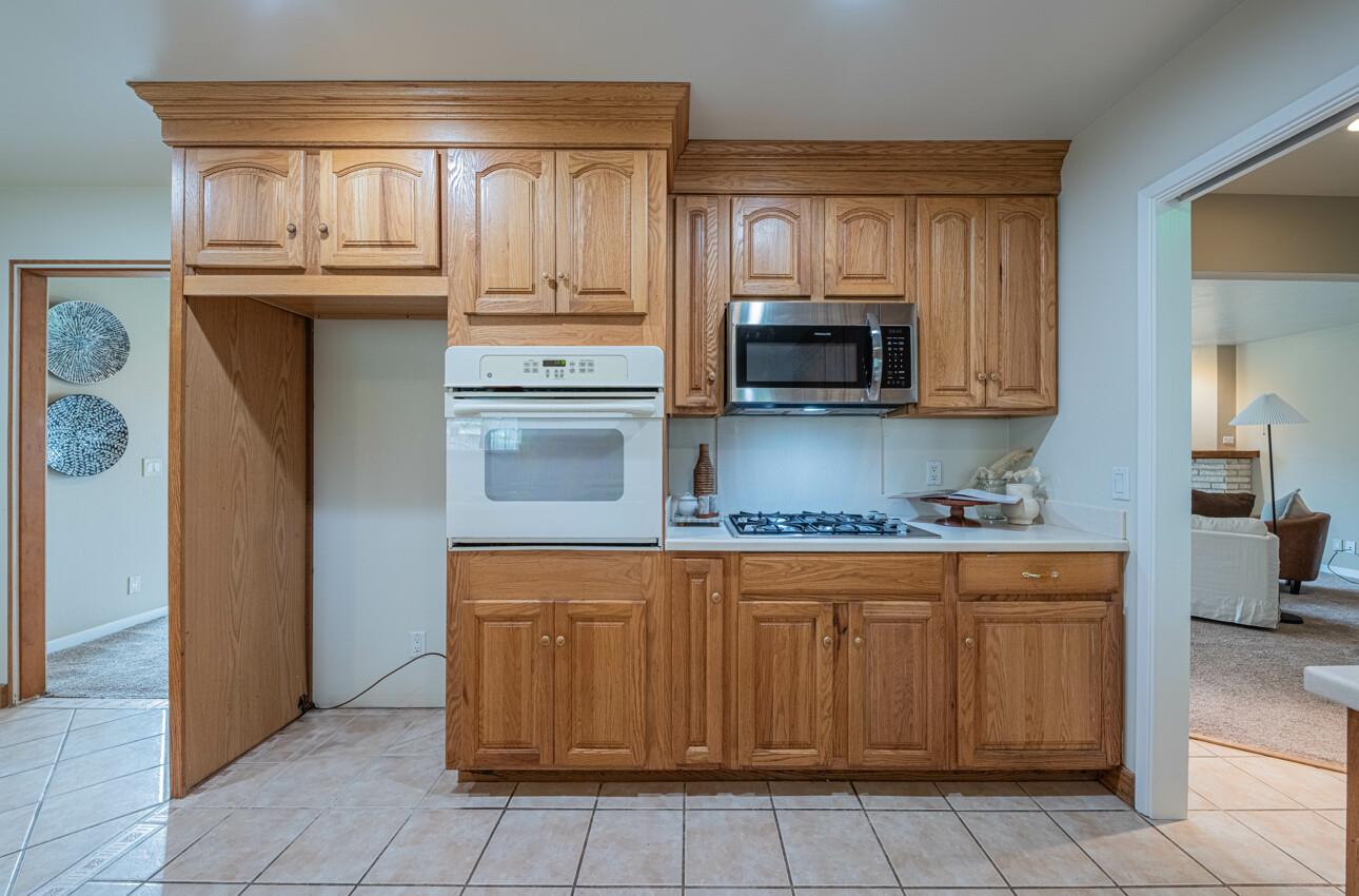 1086 Ortega Road Pebble Beach, CA 93953 - Photo 15 of 38 Gallery Image 15
