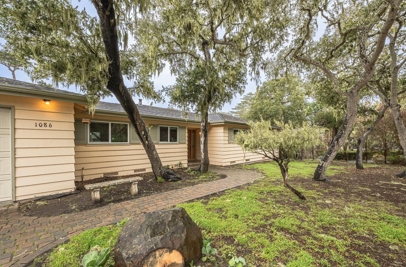 1086 Ortega Road Pebble Beach, CA 93953 - Photo 4 of 38 Gallery Image 4
