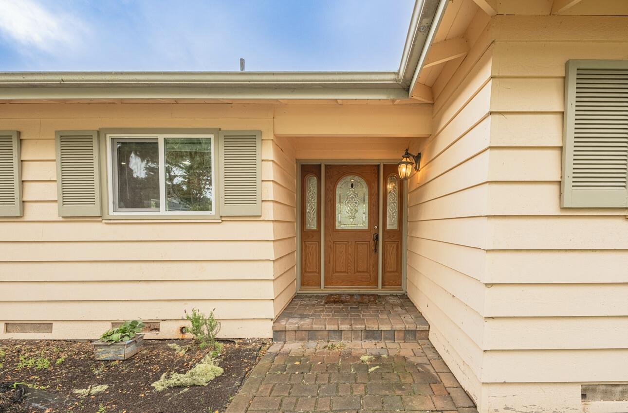 1086 Ortega Road Pebble Beach, CA 93953 - Photo 5 of 38 Gallery Image 5