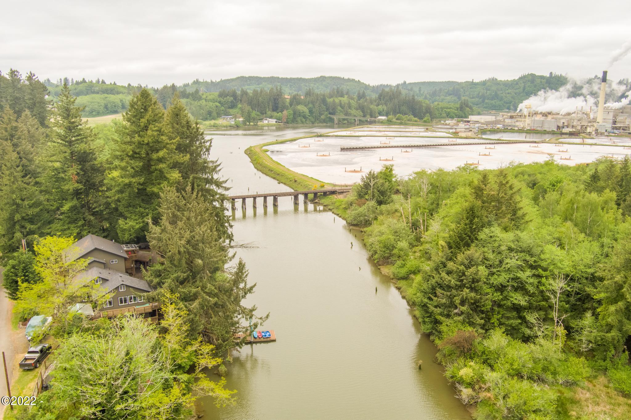 1134 Southeast River Road Toledo, OR 97391 - Photo 69 of 87 River view