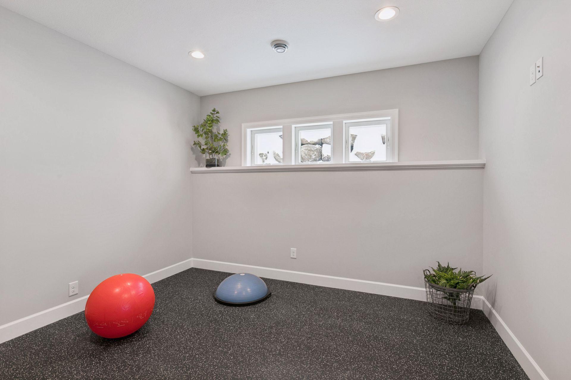 599 Harbor Court St. Paul, MN 55126 - Photo 43 of 61