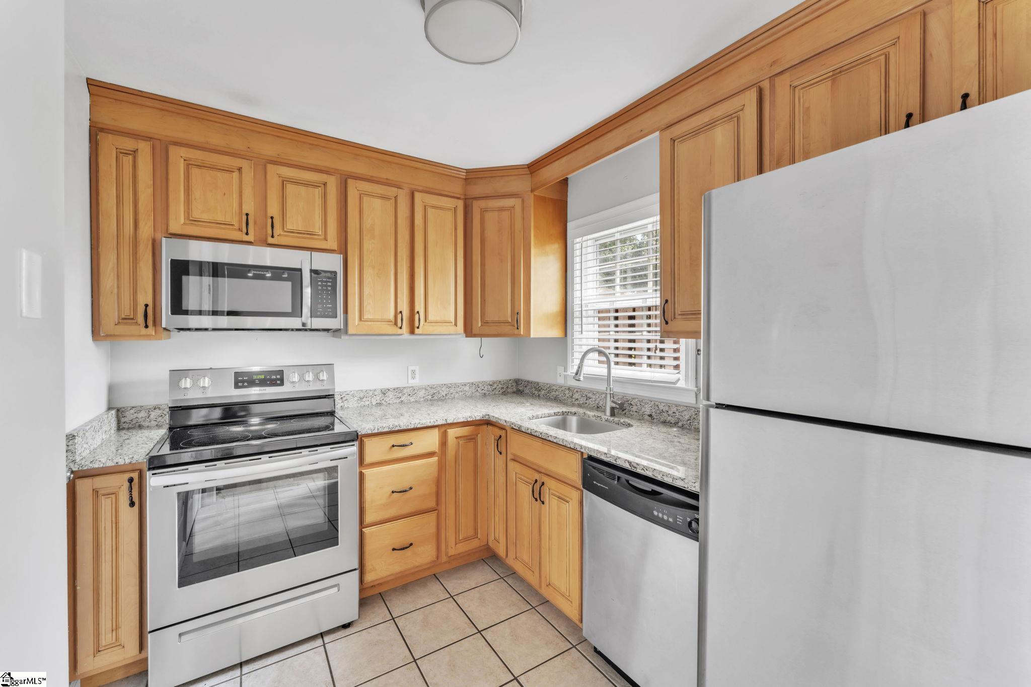 815 Edwards Road, Unit 67 Greenville, SC 29615 - Photo 11 of 23