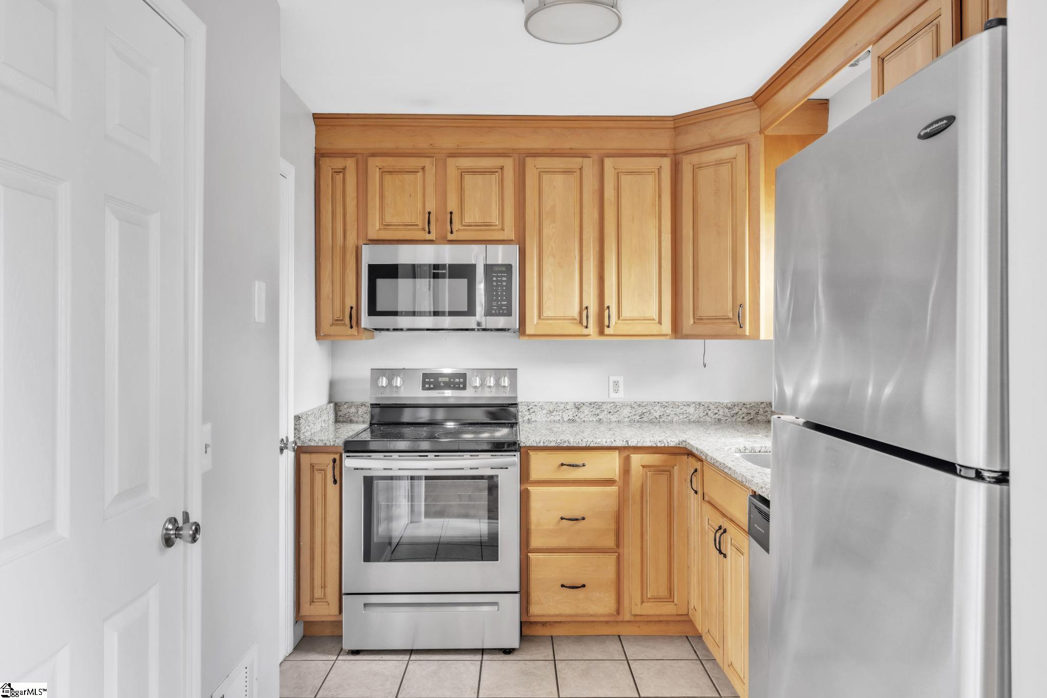 815 Edwards Road, Unit 67 Greenville, SC 29615 - Photo 12 of 23