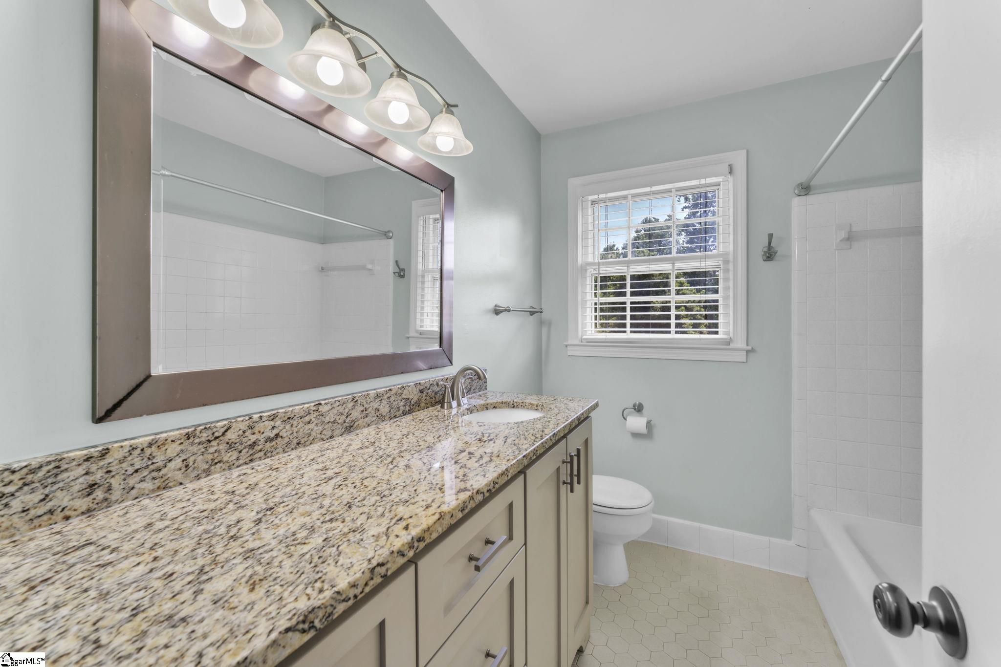 815 Edwards Road, Unit 67 Greenville, SC 29615 - Photo 19 of 23
