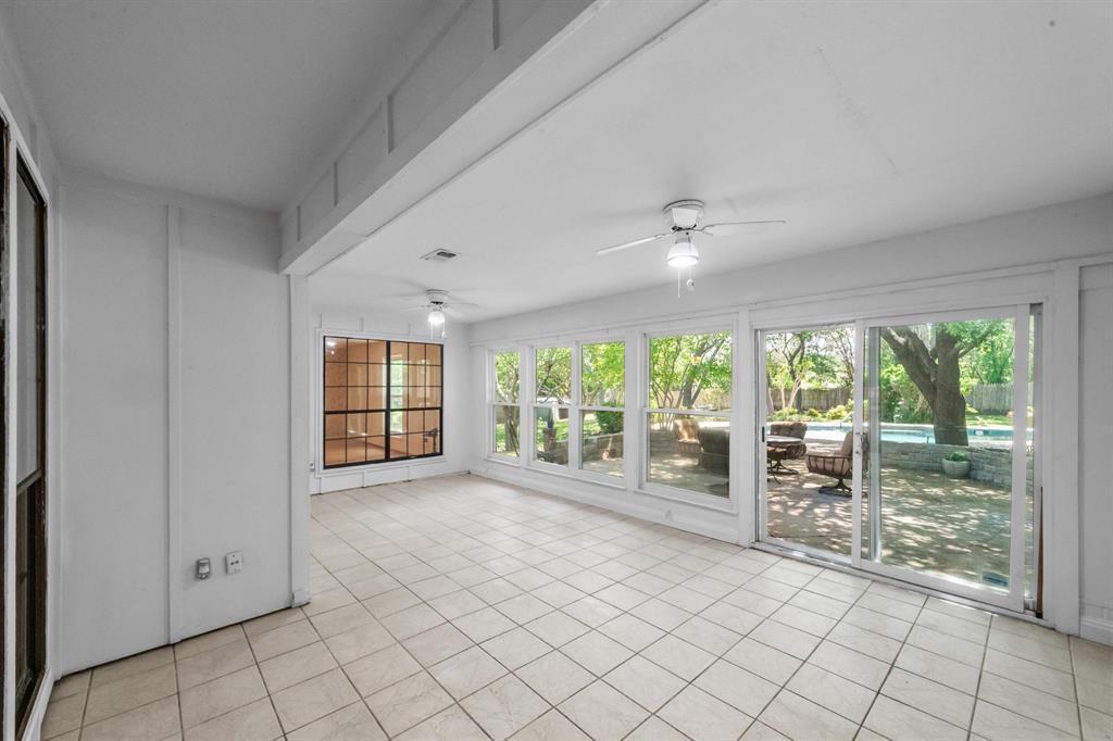 13 Windward Road, Benbrook, TX 76132 Compass