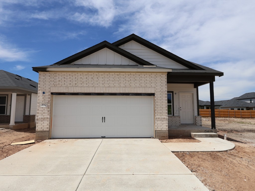 352 Old Stagecoach Road Jarrell, TX 76537 - Photo 1 of 1 Gallery Image 1