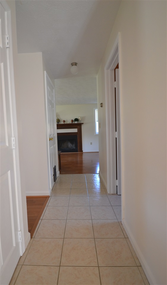 24 R Eayers Pond Road Hudson, NH 03051 - Photo 11 of 40