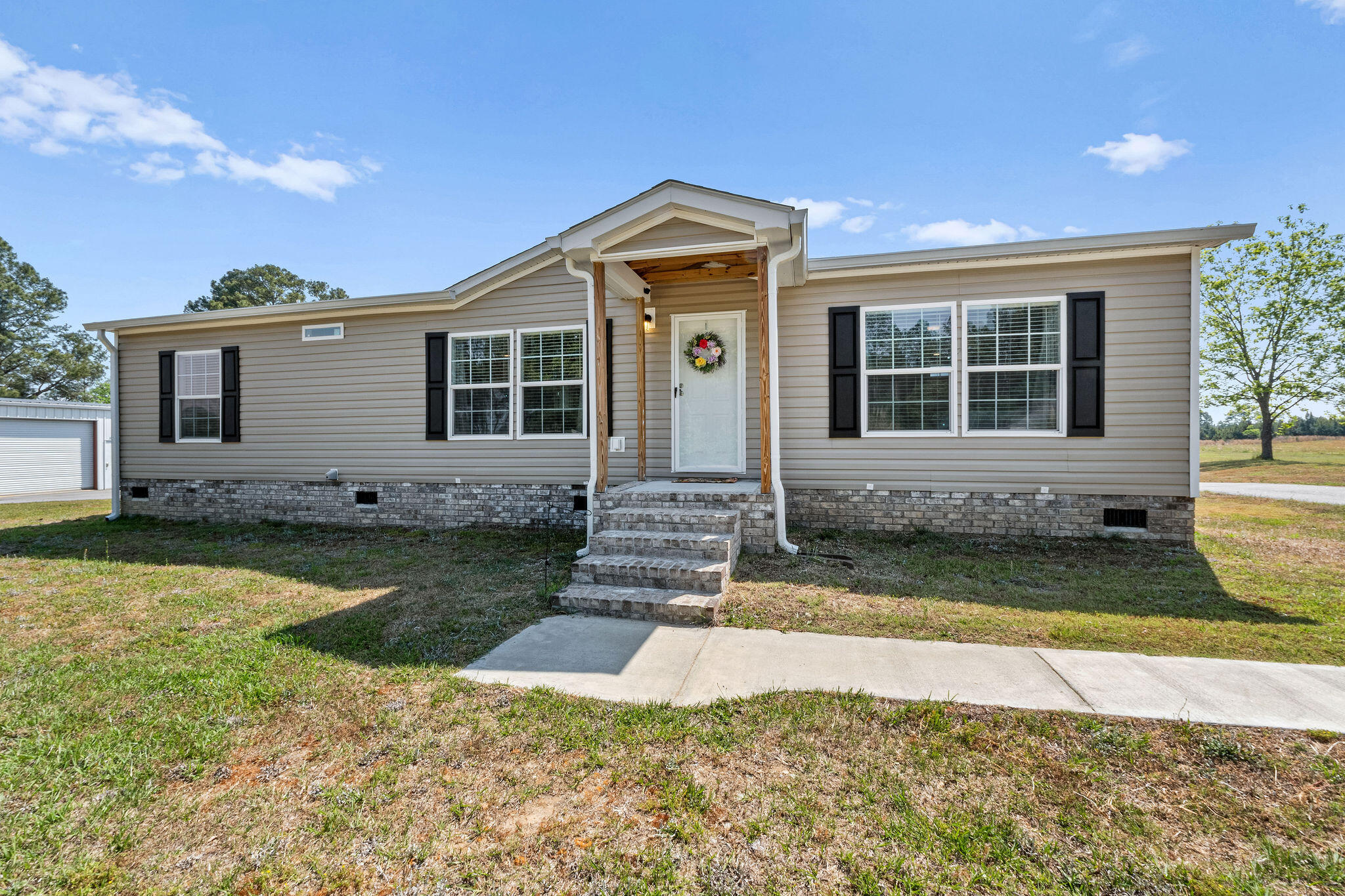 151 Boone Street Stapleton, GA 30823 - Photo 2 of 37 DSC01576