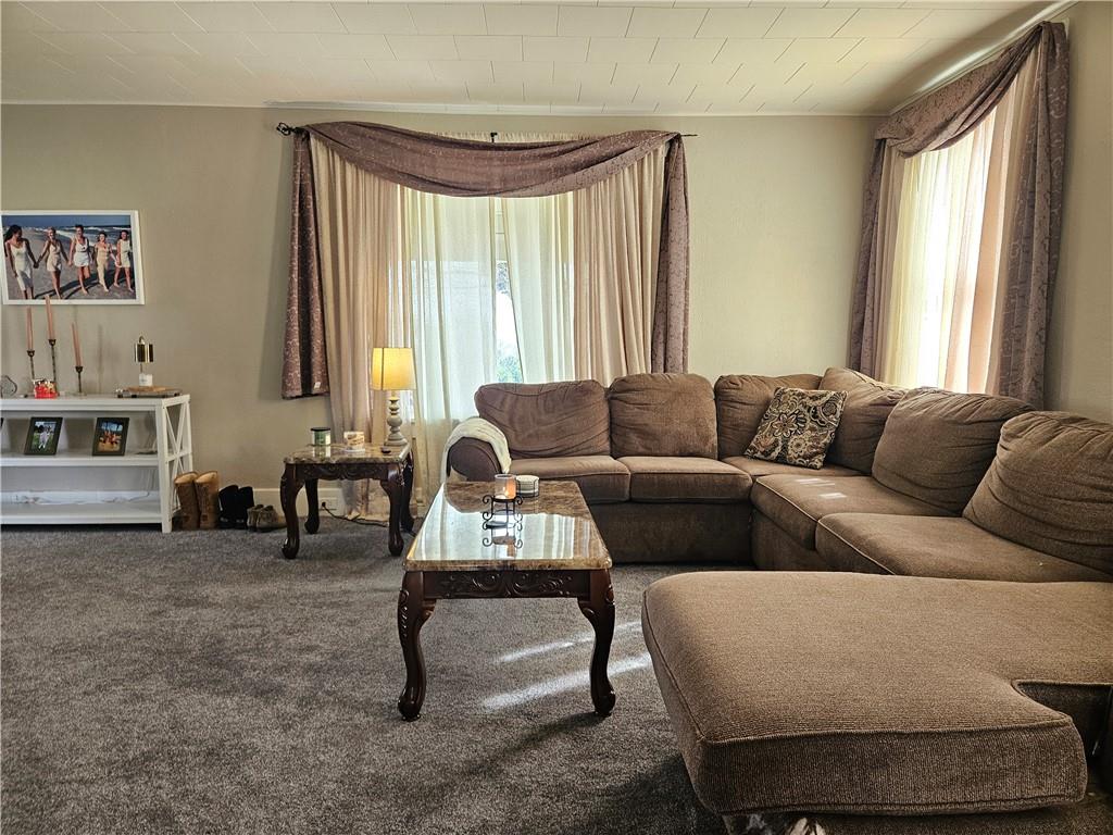 121 North Road Butler, PA 16001 - Photo 6 of 39 a living room with furniture and a window