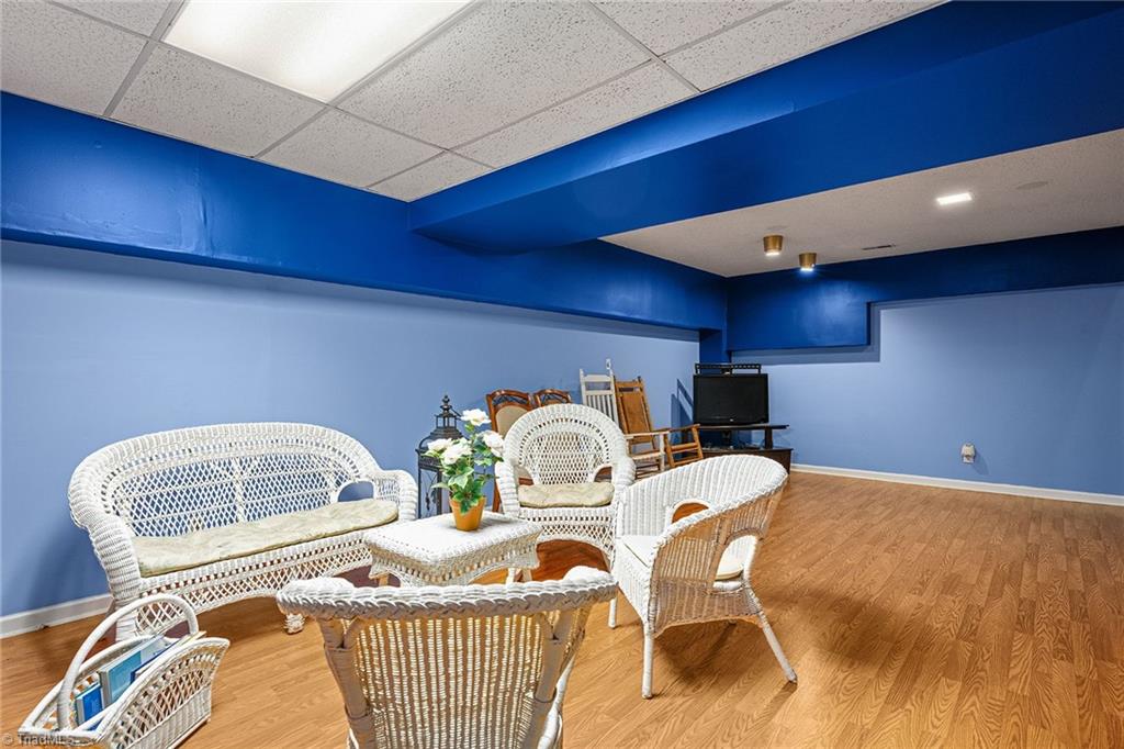 4418 Oakcliffe Road Greensboro, NC 27406 - Photo 17 of 48