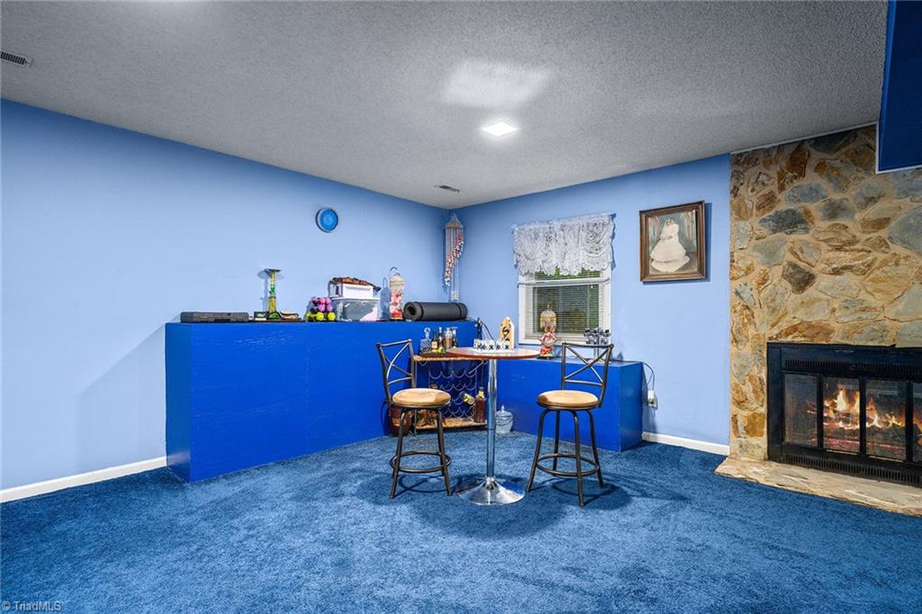 4418 Oakcliffe Road Greensboro, NC 27406 - Photo 20 of 48