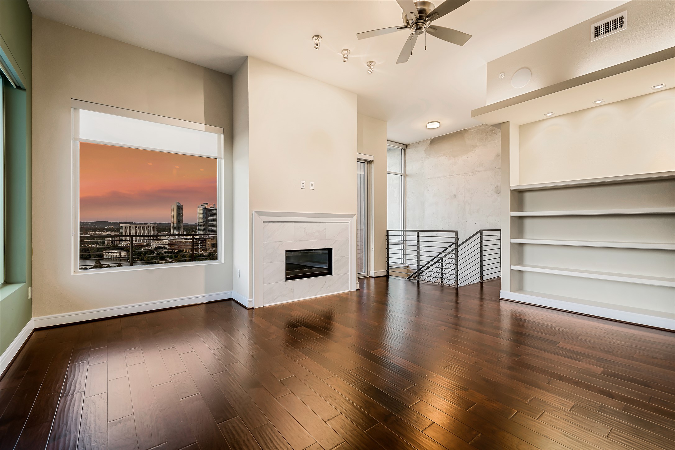214 Barton Springs Road, Unit 1921 Austin, TX 78704 - Photo 8 of 22 Gallery Image 8