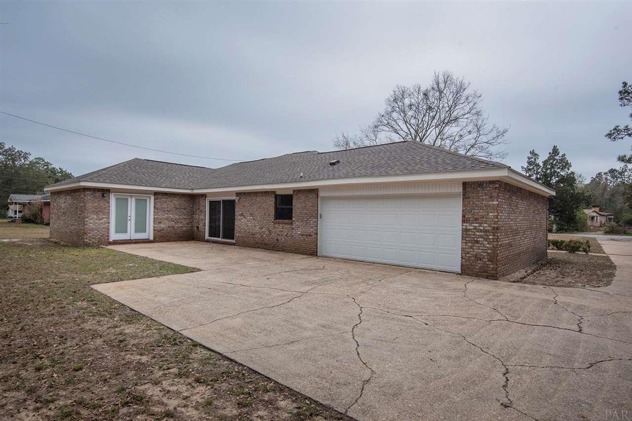 1856 Lepley Road Pensacola, FL 32534 - Photo 5 of 34 Gallery Image 5