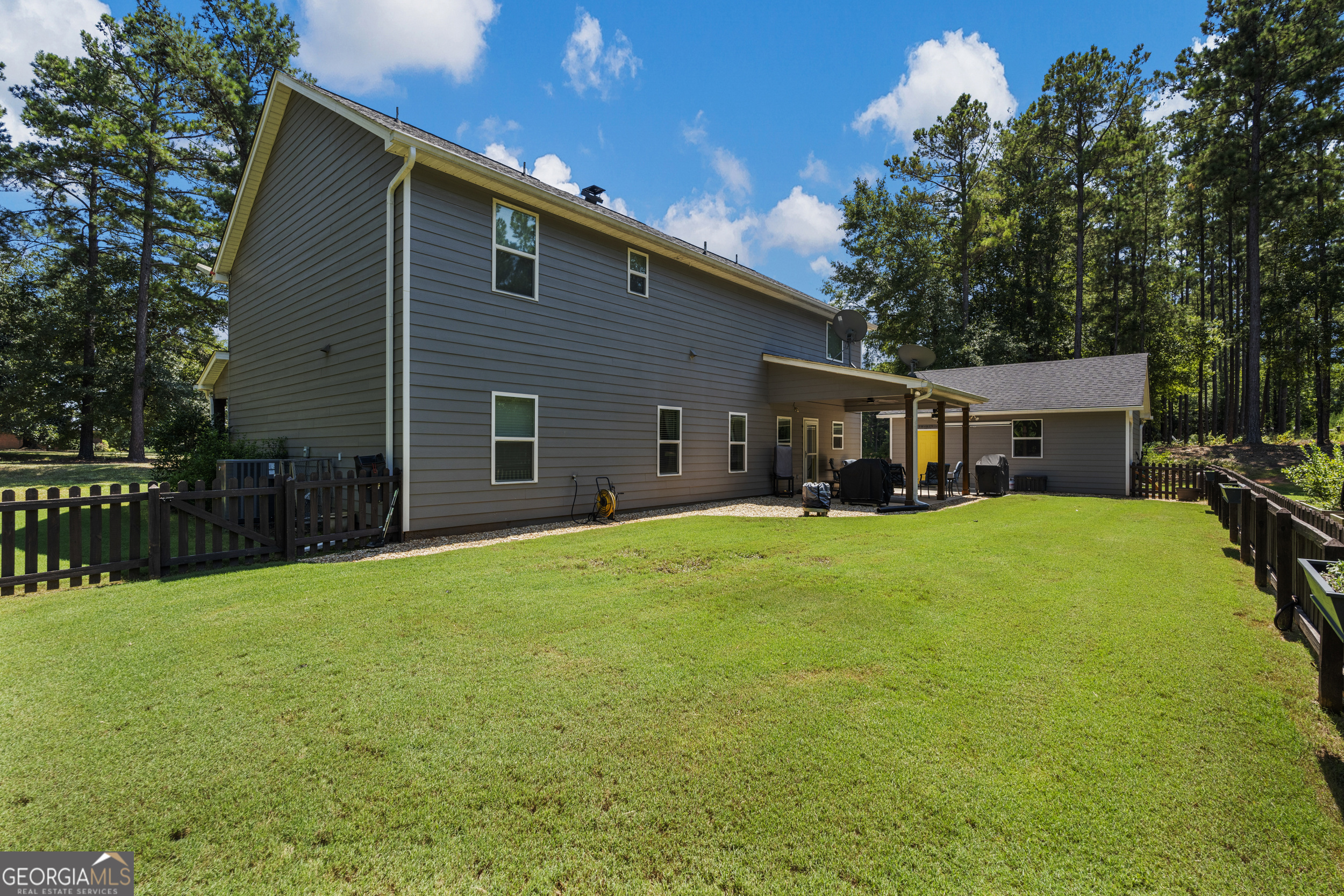 209 Marsh Road West Point, GA 31833 - Photo 42 of 50 a front view of house with a garden