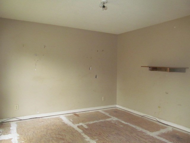 6501 Barfield Road Macon, GA 31216 - Photo 8 of 13 a view of an empty room