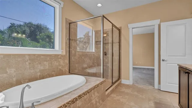 $6,900 | 3702 West Tacon Street, Tampa, FL 33629