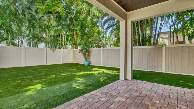 $6,900 | 3702 West Tacon Street, Tampa, FL 33629