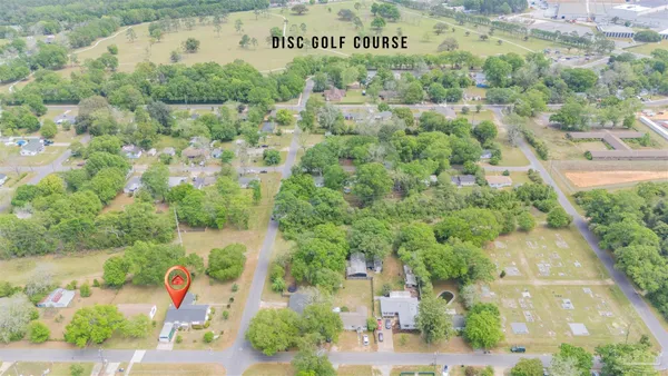 $289,000 | 302 Wegner Avenue, Cantonment, FL 32533