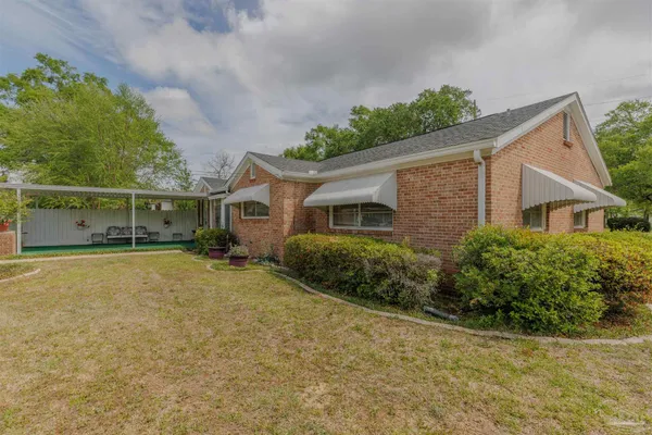 $289,000 | 302 Wegner Avenue, Cantonment, FL 32533