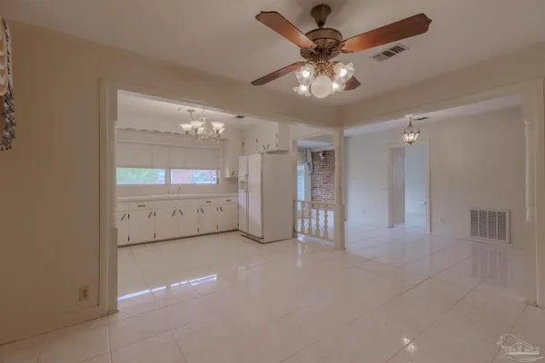 $289,000 | 302 Wegner Avenue, Cantonment, FL 32533