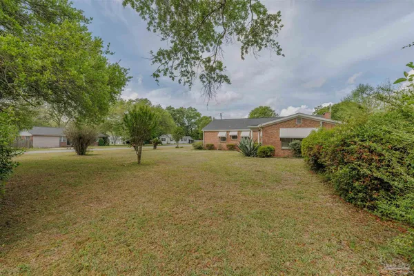 $289,000 | 302 Wegner Avenue, Cantonment, FL 32533