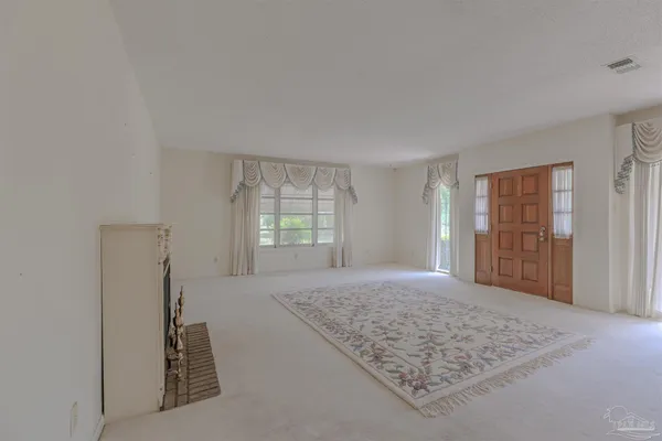 $289,000 | 302 Wegner Avenue, Cantonment, FL 32533