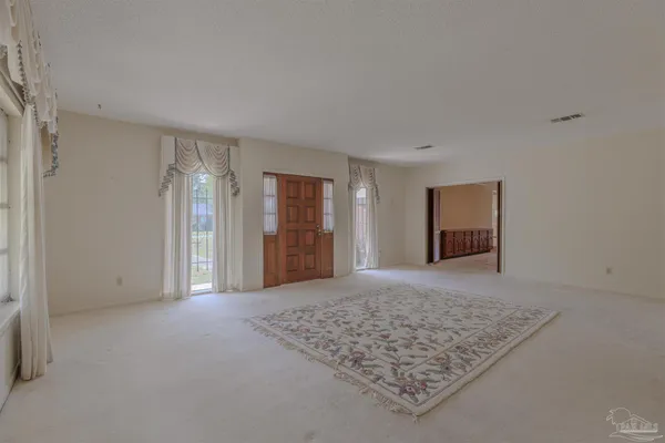 $289,000 | 302 Wegner Avenue, Cantonment, FL 32533