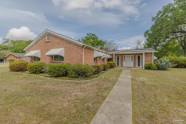 $289,000 | 302 Wegner Avenue, Cantonment, FL 32533