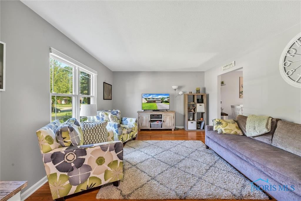4530 Longfellow Road Sylvania, OH 43560 - Photo 8 of 50 Gallery Image 8