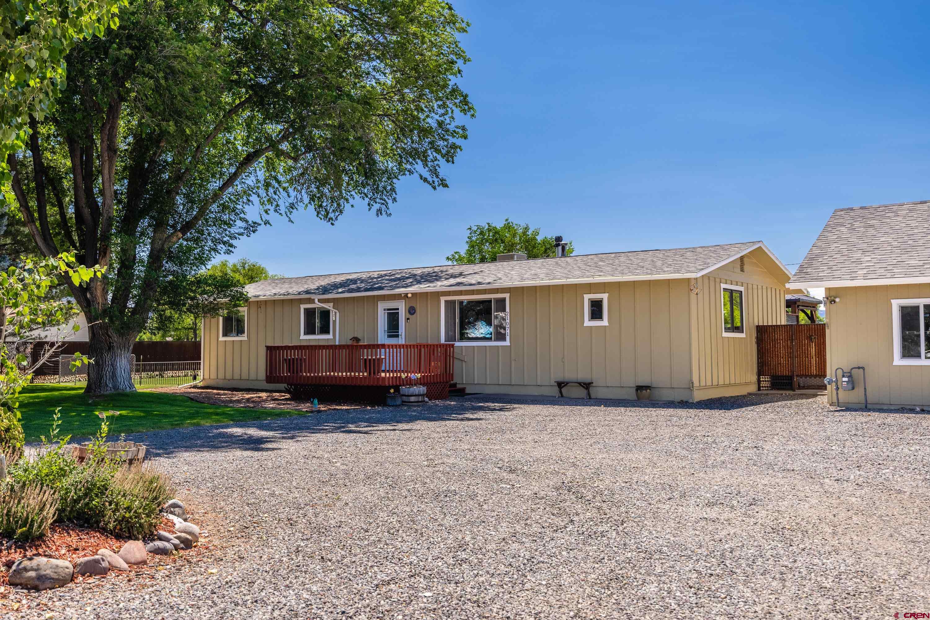21071 Uncompahgre Road Montrose, CO 81403 - Photo 2 of 43