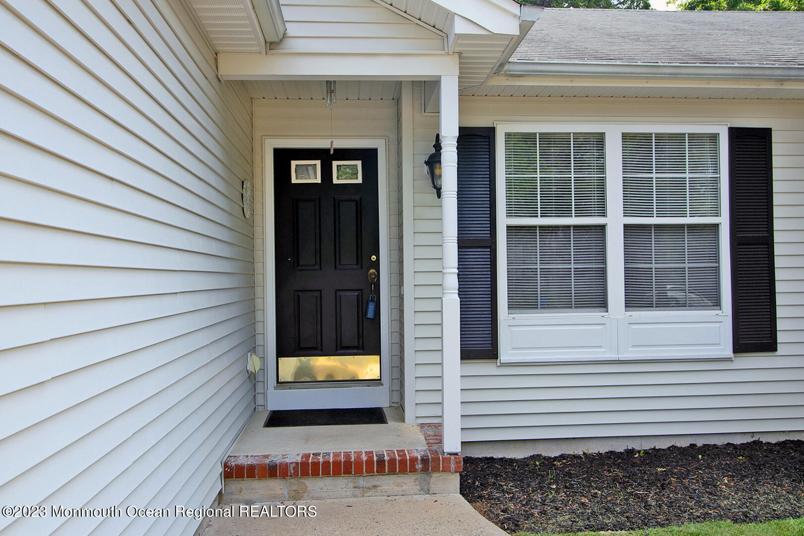 132 Equinox Road Manahawkin, NJ 08050 - Photo 3 of 33 11