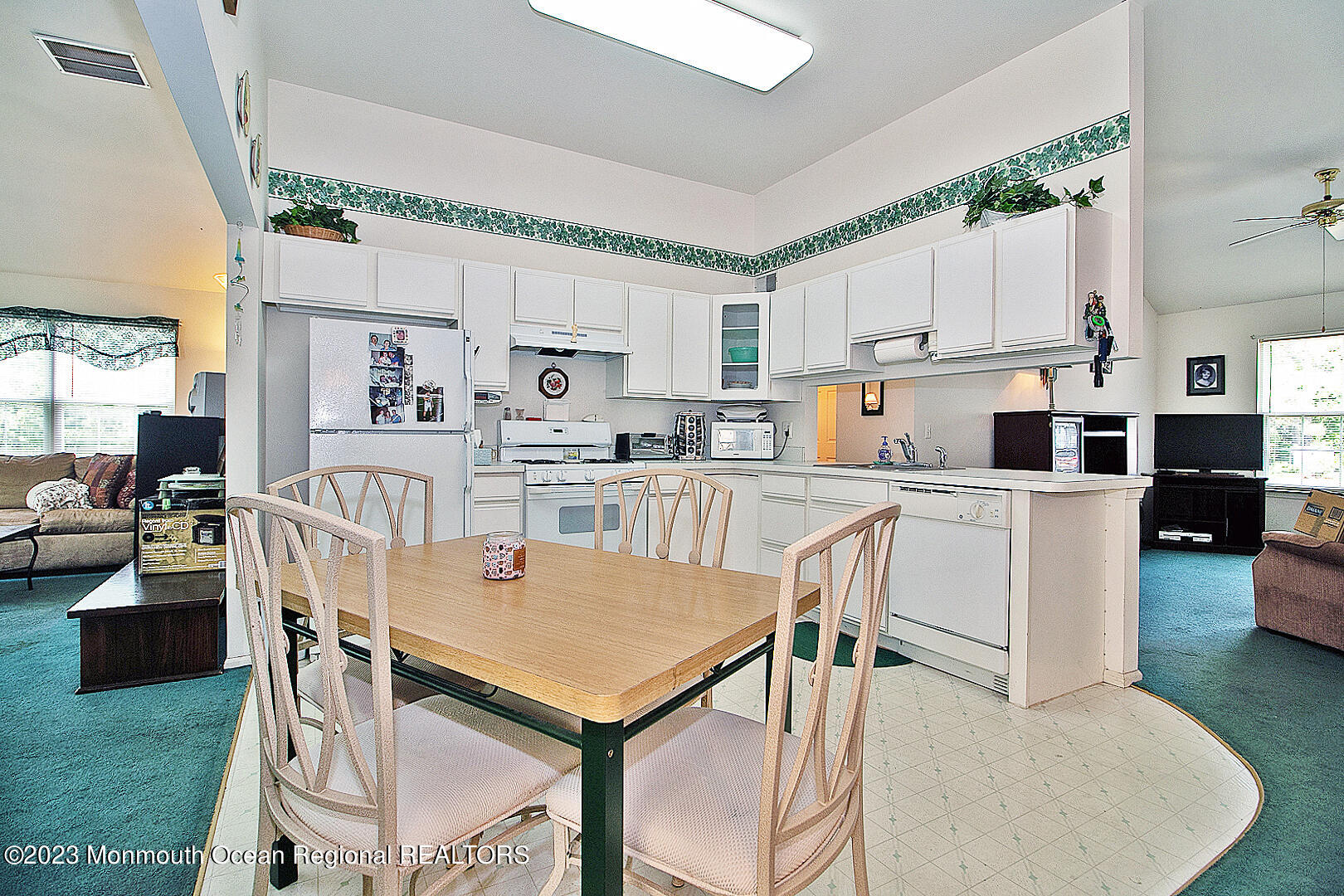 132 Equinox Road Manahawkin, NJ 08050 - Photo 8 of 33 IMG_0006 copy